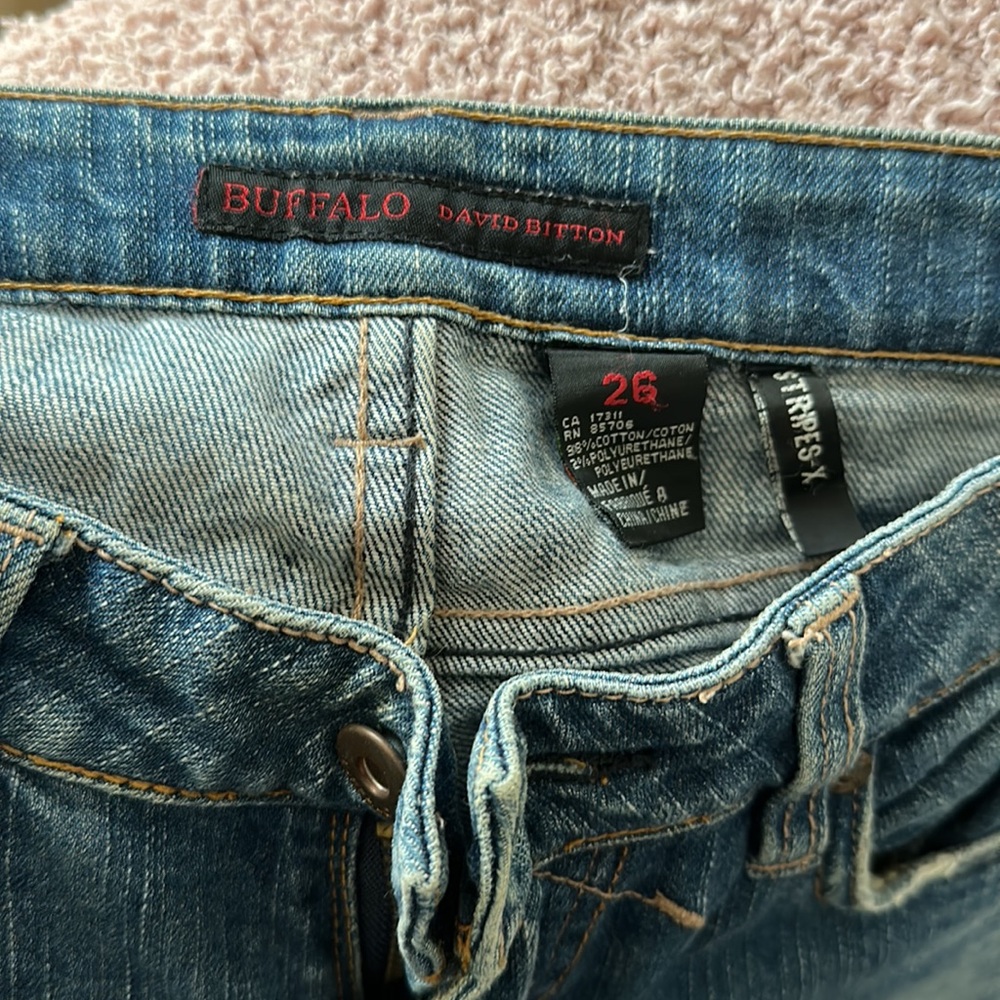 Jeans - Picture 2 of 6